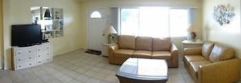 White Sands Beach Resort Holmes Beach Esterno foto